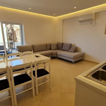 Sea And View Apartamento Sarandë