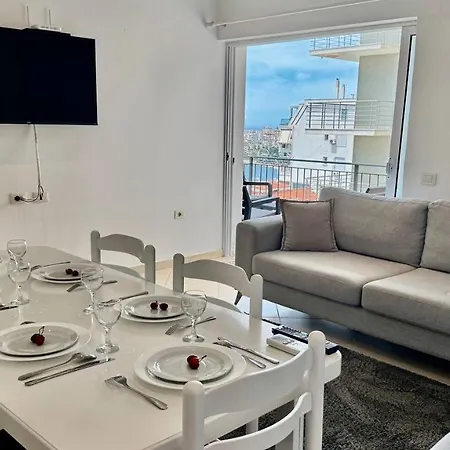 Sea And View Apartment