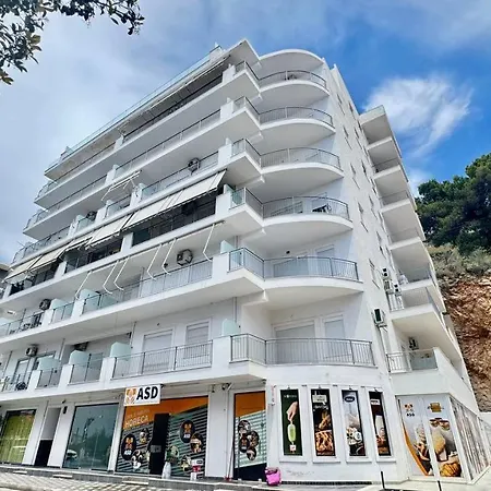 Apartment Sea And View