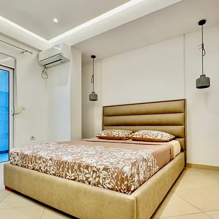 Apartment Sea And View Sarande